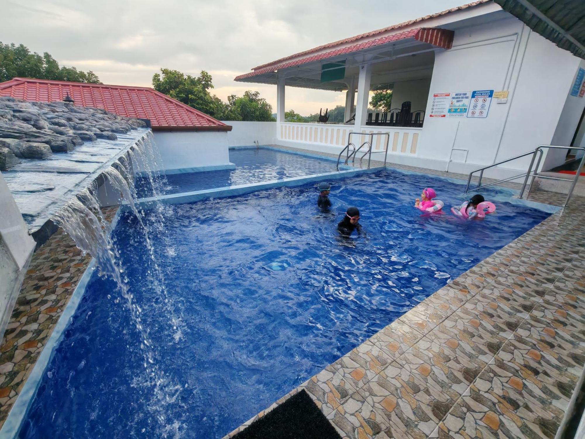 Seri Dusun Sepang Homestay & Event Space Exterior photo